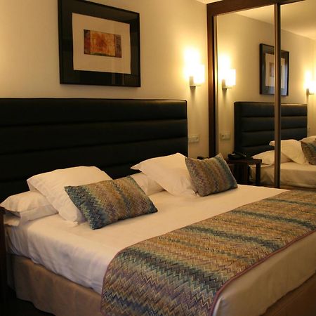 Hotel Villa Rosario Ii, Edificio Moderno Ribadesella Dış mekan fotoğraf