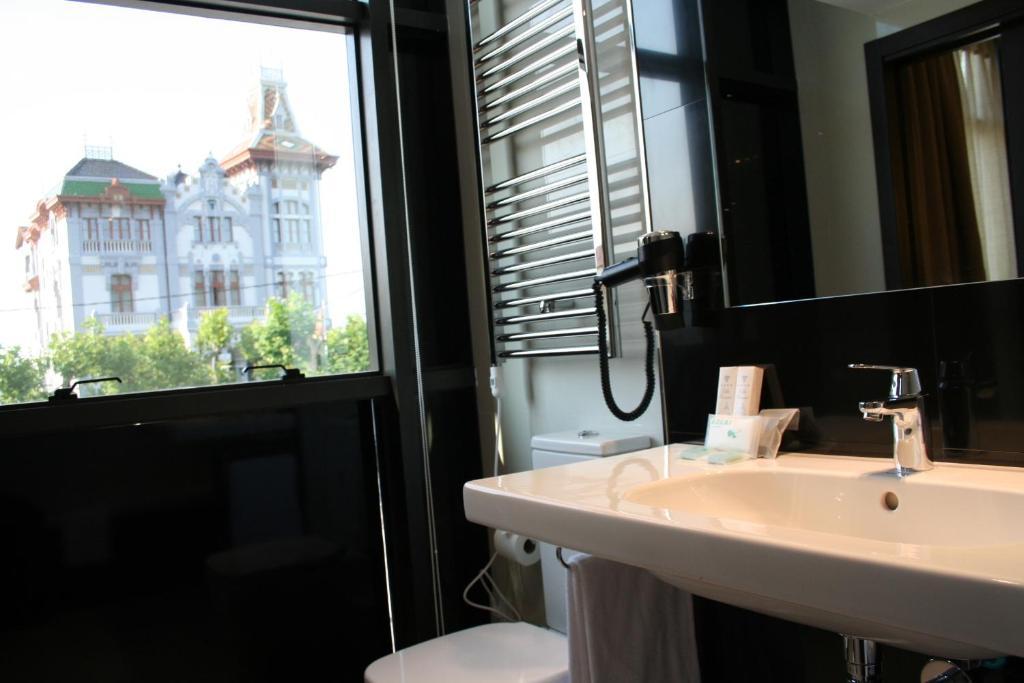 Hotel Villa Rosario Ii, Edificio Moderno Ribadesella Dış mekan fotoğraf